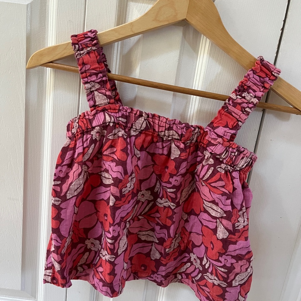 Gap Kids medium Floral Pink and Red Floral Sleeveless Top